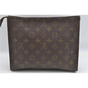Louis Vuitton 1980 makeup bag pouchette cosmetic bag